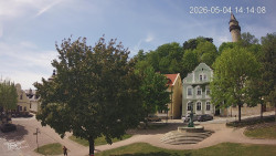 Náměstí, Hrad a Trůba