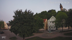 Náměstí, Hrad a Trůba