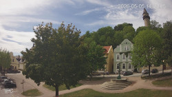 Náměstí, Hrad a Trůba