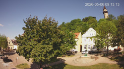 Náměstí, Hrad a Trůba
