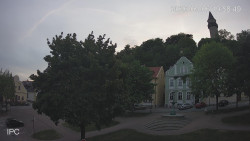 Náměstí, Hrad a Trůba