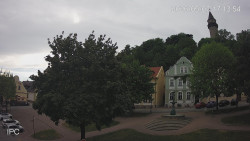Náměstí, Hrad a Trůba