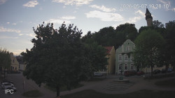Náměstí, Hrad a Trůba