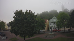 Náměstí, Hrad a Trůba