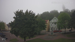 Náměstí, Hrad a Trůba