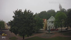 Náměstí, Hrad a Trůba