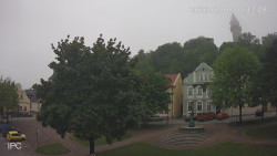 Náměstí, Hrad a Trůba