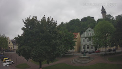 Náměstí, Hrad a Trůba