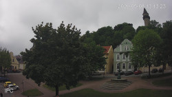 Náměstí, Hrad a Trůba