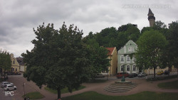 Náměstí, Hrad a Trůba