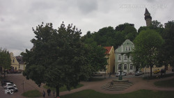 Náměstí, Hrad a Trůba