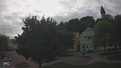 Náměstí, Hrad a Trůba