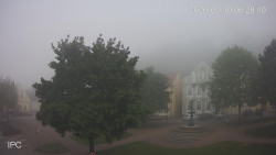 Náměstí, Hrad a Trůba