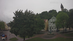 Náměstí, Hrad a Trůba