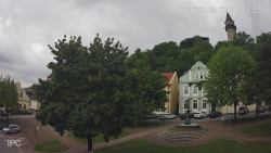 Náměstí, Hrad a Trůba
