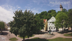 Náměstí, Hrad a Trůba