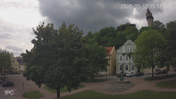Náměstí, Hrad a Trůba