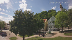 Náměstí, Hrad a Trůba