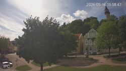 Náměstí, Hrad a Trůba