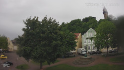 Náměstí, Hrad a Trůba