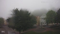 Náměstí, Hrad a Trůba