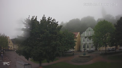 Náměstí, Hrad a Trůba
