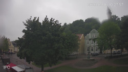 Náměstí, Hrad a Trůba