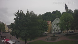 Náměstí, Hrad a Trůba