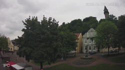 Náměstí, Hrad a Trůba