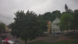 Náměstí, Hrad a Trůba
