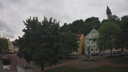 Náměstí, Hrad a Trůba