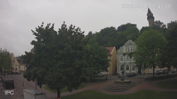 Náměstí, Hrad a Trůba