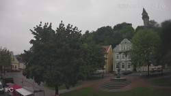 Náměstí, Hrad a Trůba