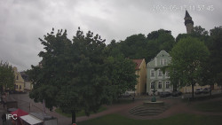Náměstí, Hrad a Trůba