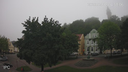 Náměstí, Hrad a Trůba