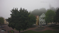 Náměstí, Hrad a Trůba