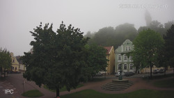 Náměstí, Hrad a Trůba