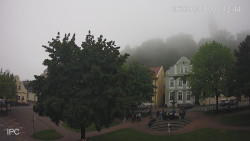 Náměstí, Hrad a Trůba