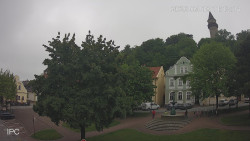 Náměstí, Hrad a Trůba