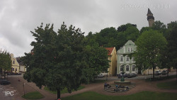 Náměstí, Hrad a Trůba