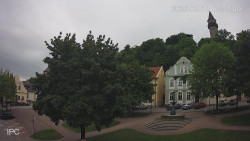 Náměstí, Hrad a Trůba