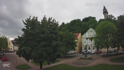 Náměstí, Hrad a Trůba