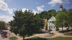 Náměstí, Hrad a Trůba