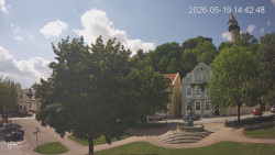Náměstí, Hrad a Trůba