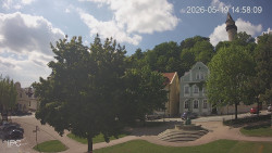Náměstí, Hrad a Trůba