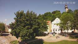 Náměstí, Hrad a Trůba