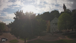 Náměstí, Hrad a Trůba