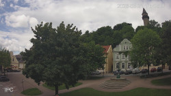 Náměstí, Hrad a Trůba