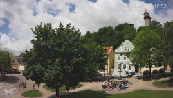 Náměstí, Hrad a Trůba