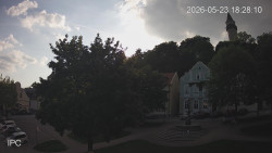 Náměstí, Hrad a Trůba